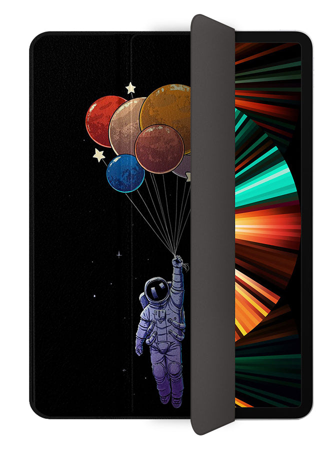Apple iPad Pro 12.9 (2021) Case Cover Astronaut Holding Planets Art